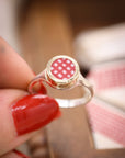 Round Santa Fe Signet