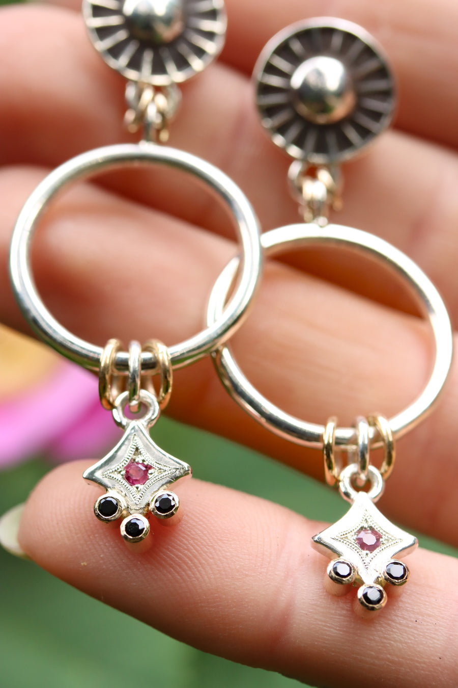 Soleil Hoops
