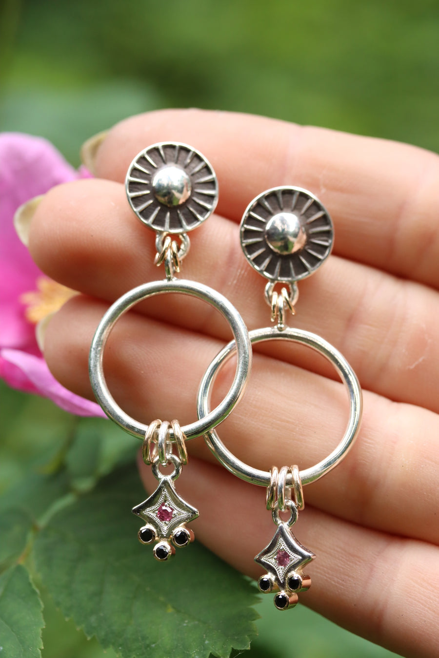 Soleil Hoops