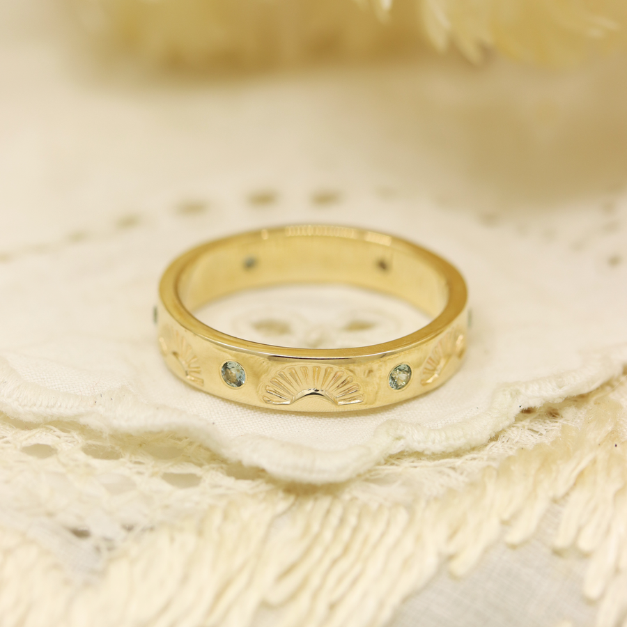 Aurora Ring (size 6.5)